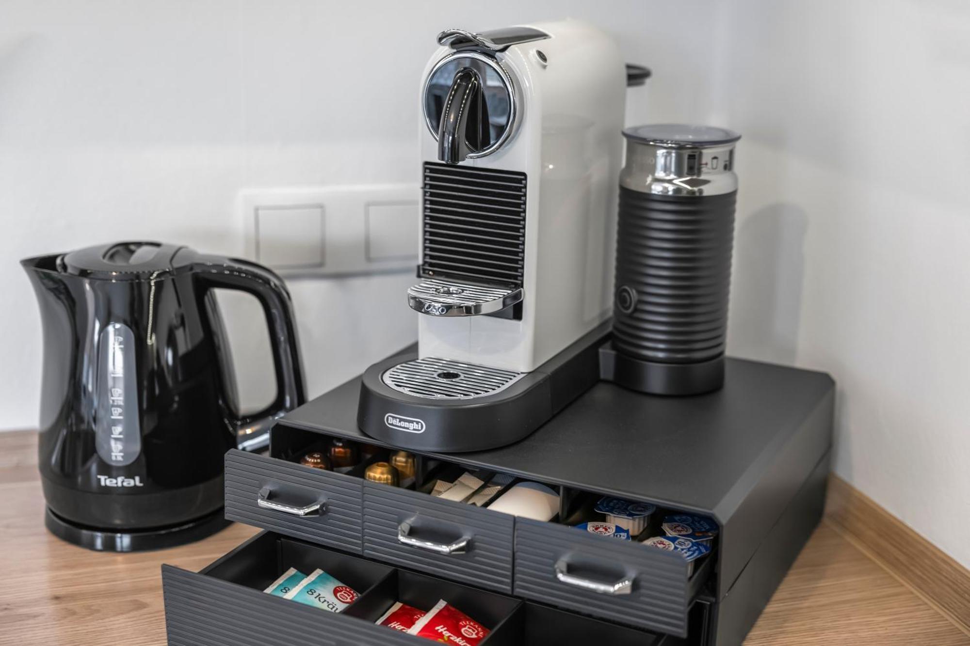 Svyvo Siegburg - Cozy Serviced Apartments Near Cologne & Bonn Bagian luar foto